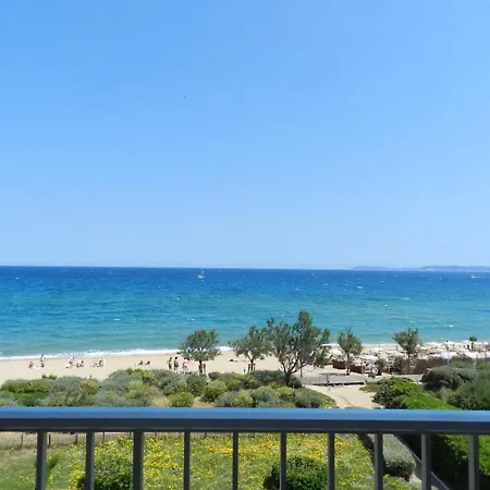 Apartment Studio Le Lavandou, 1 Piece, 3 Personnes - Fr-1-713-40